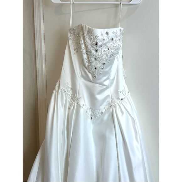 Mori Lee NEW size 12 strapless bridal wedding dress with train - Picture 4 of 16